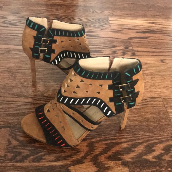 Tamara Mellon trendy & comfy high heels - Picture 2 of 8